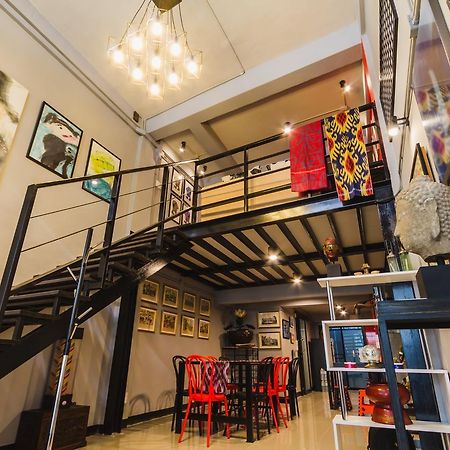 Chez Pom Hotel Chiang Mai Exterior photo